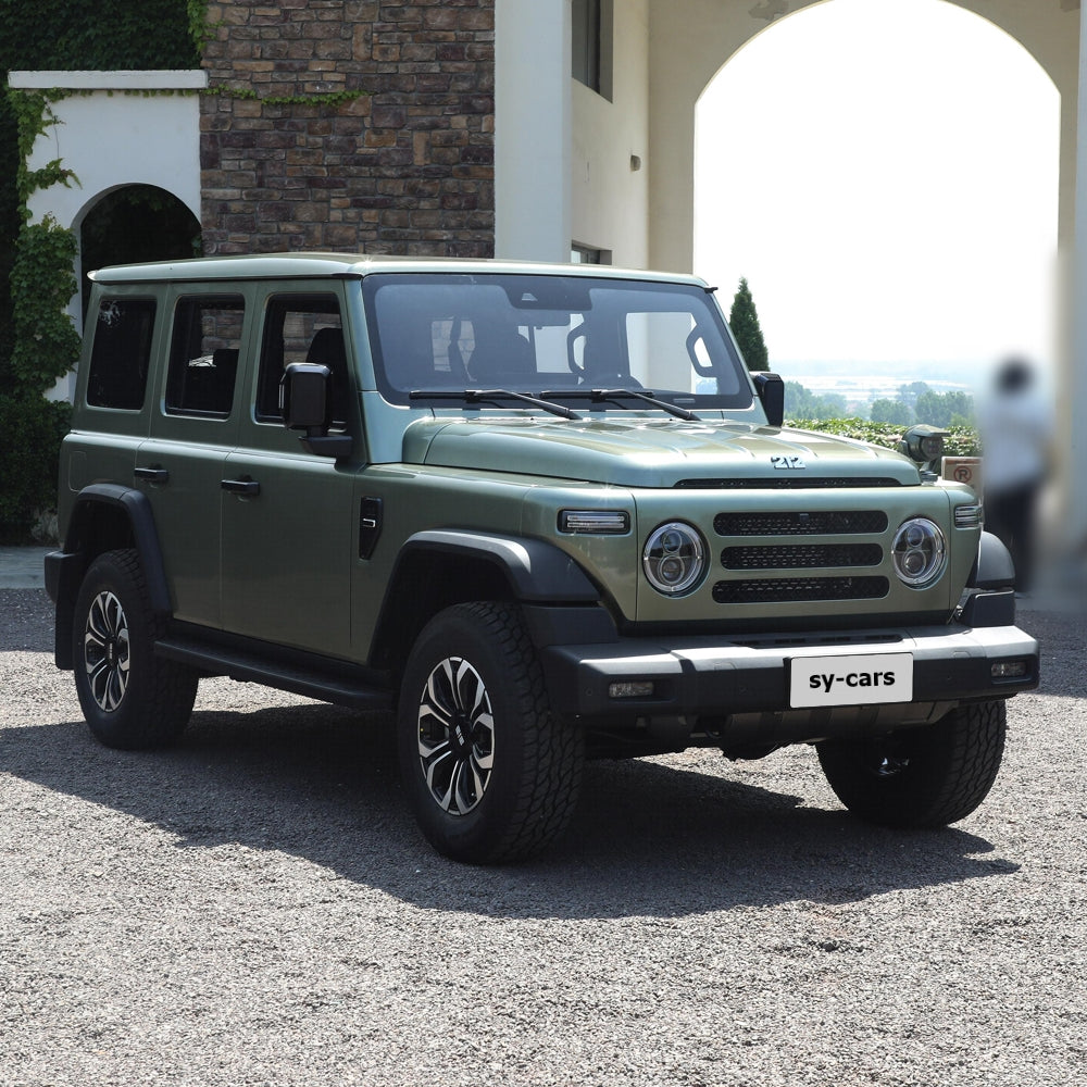 212 T01 2.0T Gasoline Vehicle Compact SUV 2.0L 92# 4X4 4WD National VI 8-Speed Automatic Transmission Made in China