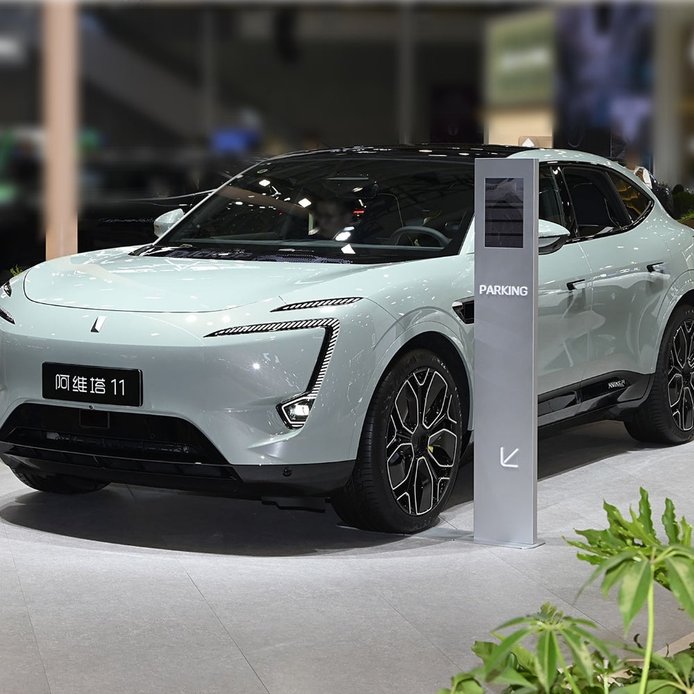 AVATR 11 EV BEV Pure Electric Vehicle 2024 Medium to Large SUV 4 Seats 5 Seaters Long Range 2WD 4WD Car Made in China
