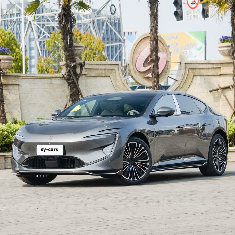 AVATR 12 EV BEV Pure Electric Vehicle 2024 Medium to Large Sedan 5 Seaters Long Range 2WD 4WD Car Made in China