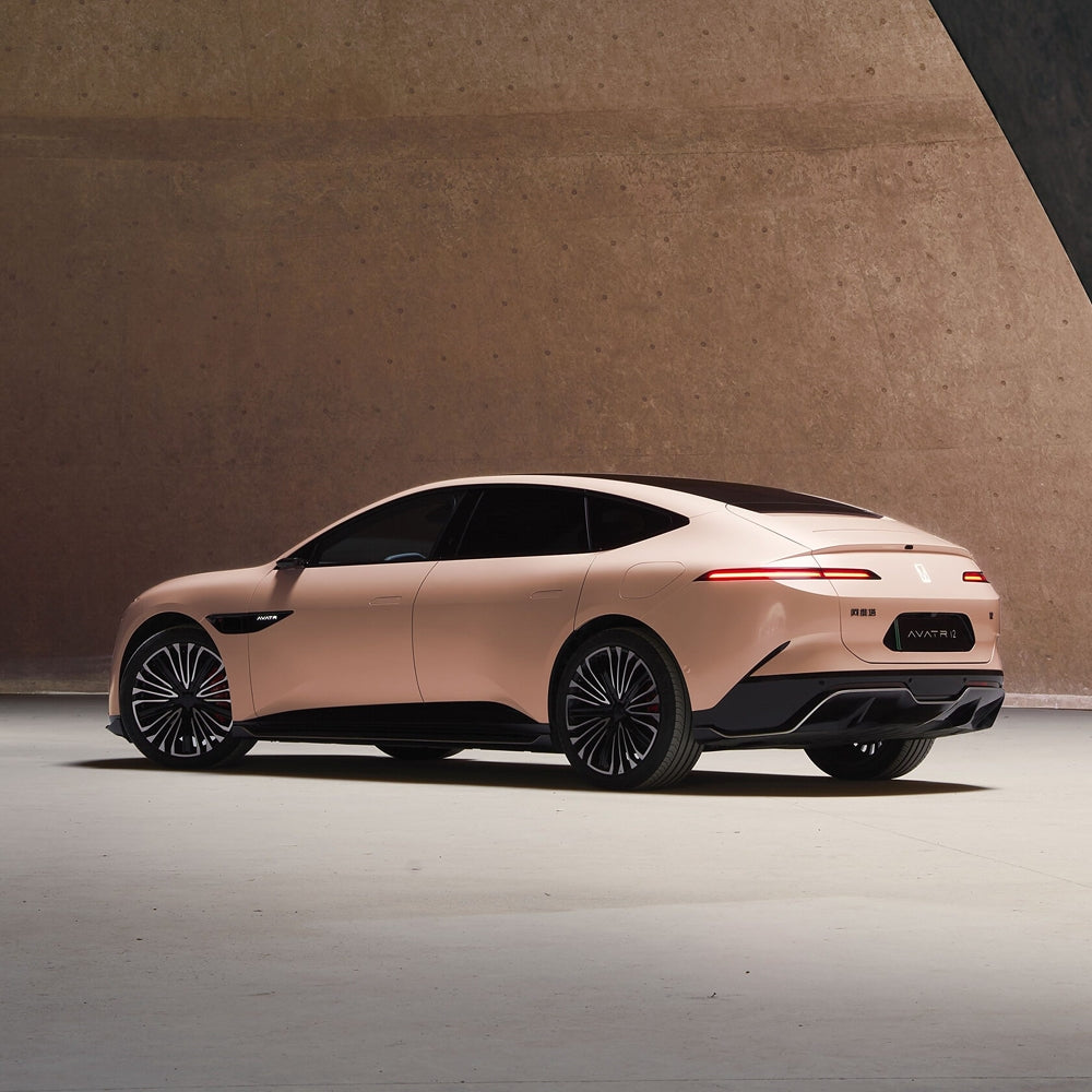 AVATR 12 EV BEV Pure Electric Vehicle 2024 Medium to Large Sedan 5 Seaters Long Range 2WD 4WD Car Made in China