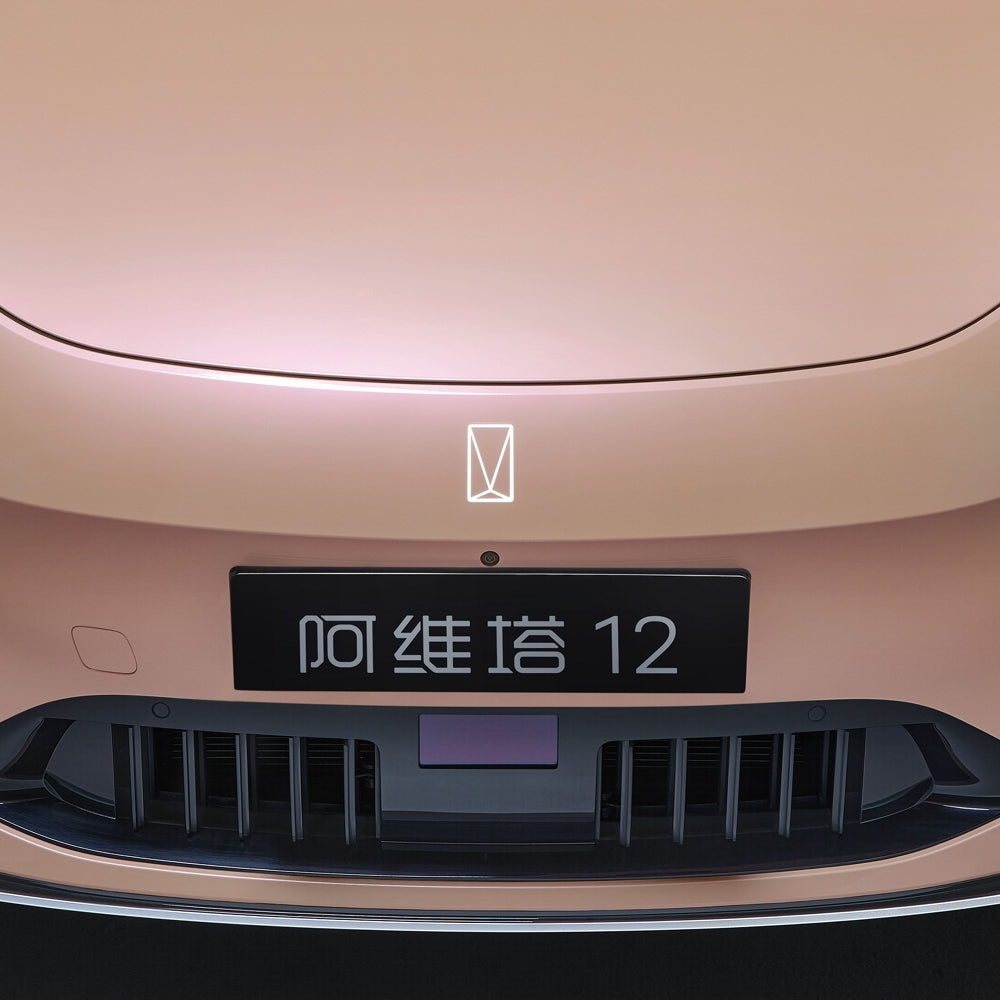 AVATR 12 EV BEV Pure Electric Vehicle 2024 Medium to Large Sedan 5 Seaters Long Range 2WD 4WD Car Made in China