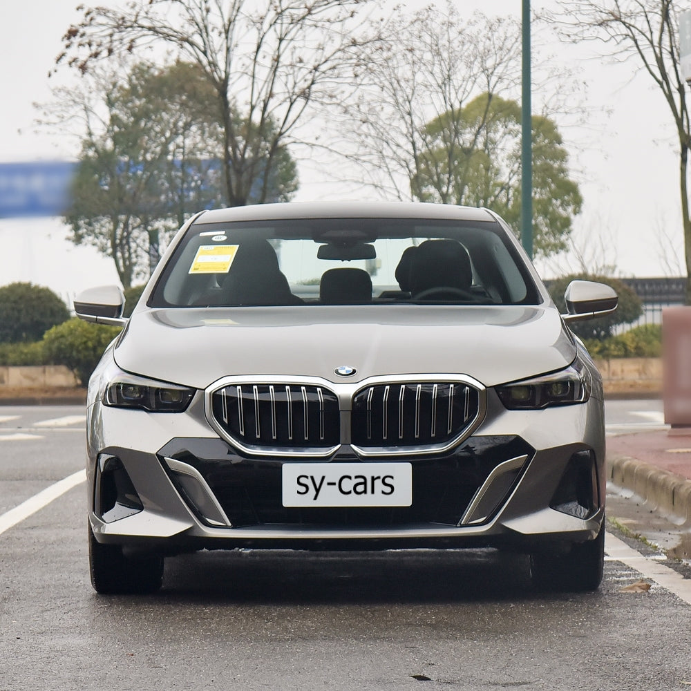 BMW Brilliance 5 Series 525Li, 530Li 2024 Models Huachen BMW 2.0T Gasoline Vehicle Medium to Large Sedan Car