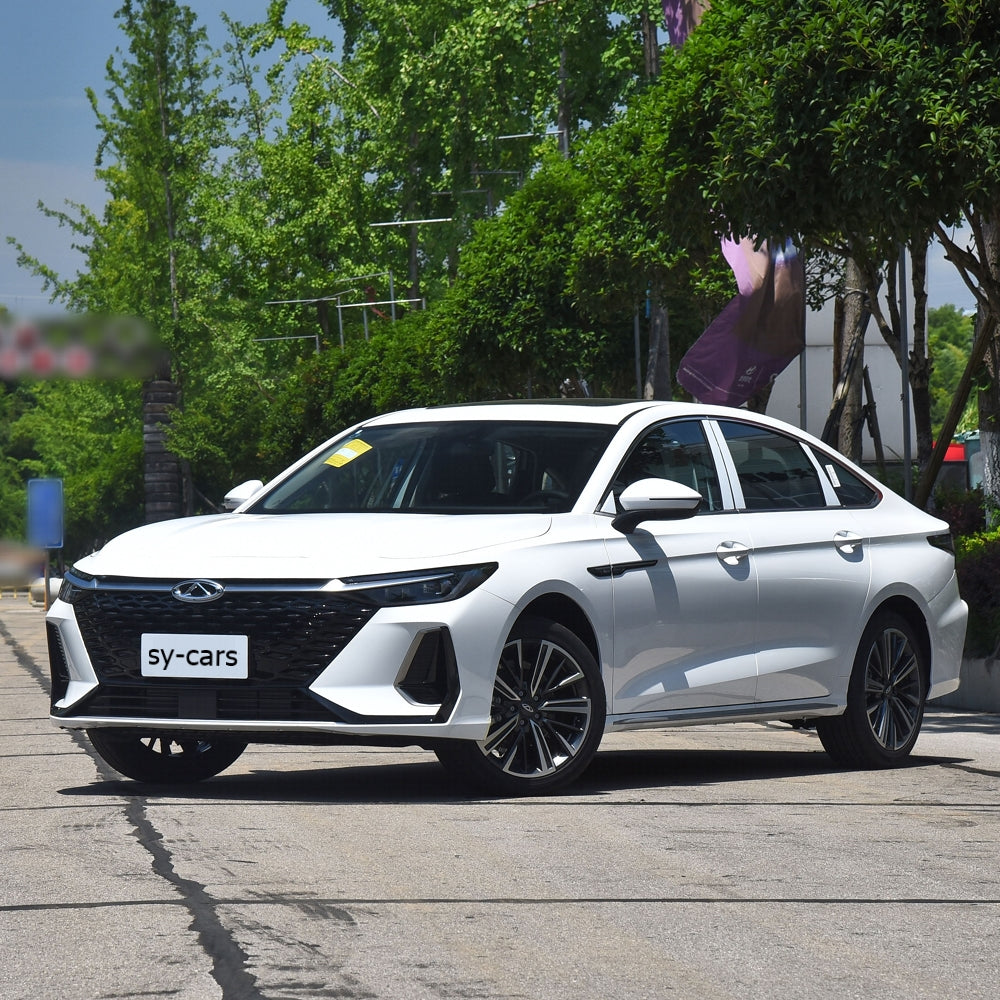 CHERY Automobile Arrizo 8 1.6T DCT 2.0T DCT Models 3-box Compact Sedan Gasoline Vehicle Made in China for Sale