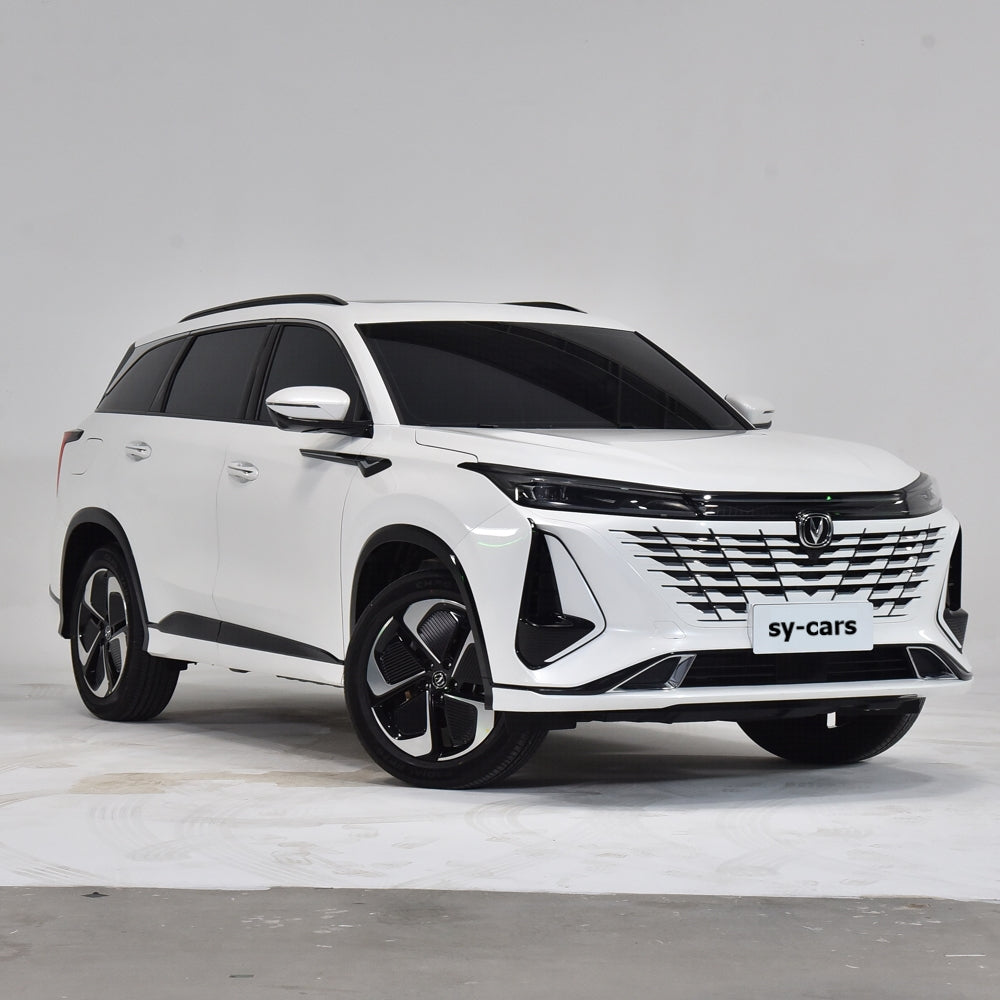 Changan Auto CS75PLUS iDD PHEV Plug in Hybrid Vehicle Compact SUV WLTC 130km New Energy Car Made in China
