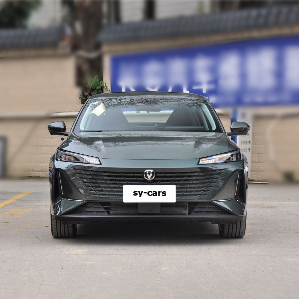 Changan Auto Lamore Blue Whale NE 1.5T GDI DCT Dual-Clutch Transmission Compact Sedan Gasoline Vehicle FWD Car Made in China