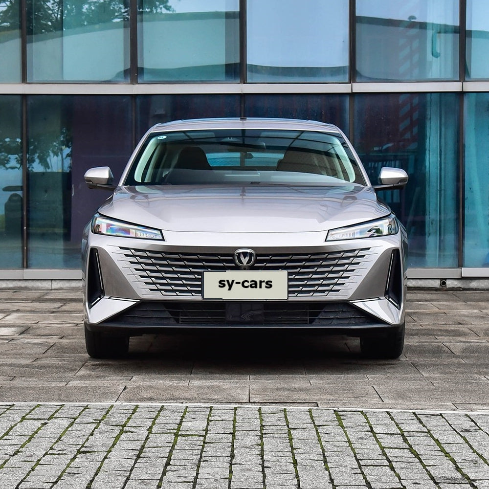 Changan Auto Lamore Blue Whale NE 1.5T GDI DCT Dual-Clutch Transmission Compact Sedan Gasoline Vehicle FWD Car Made in China