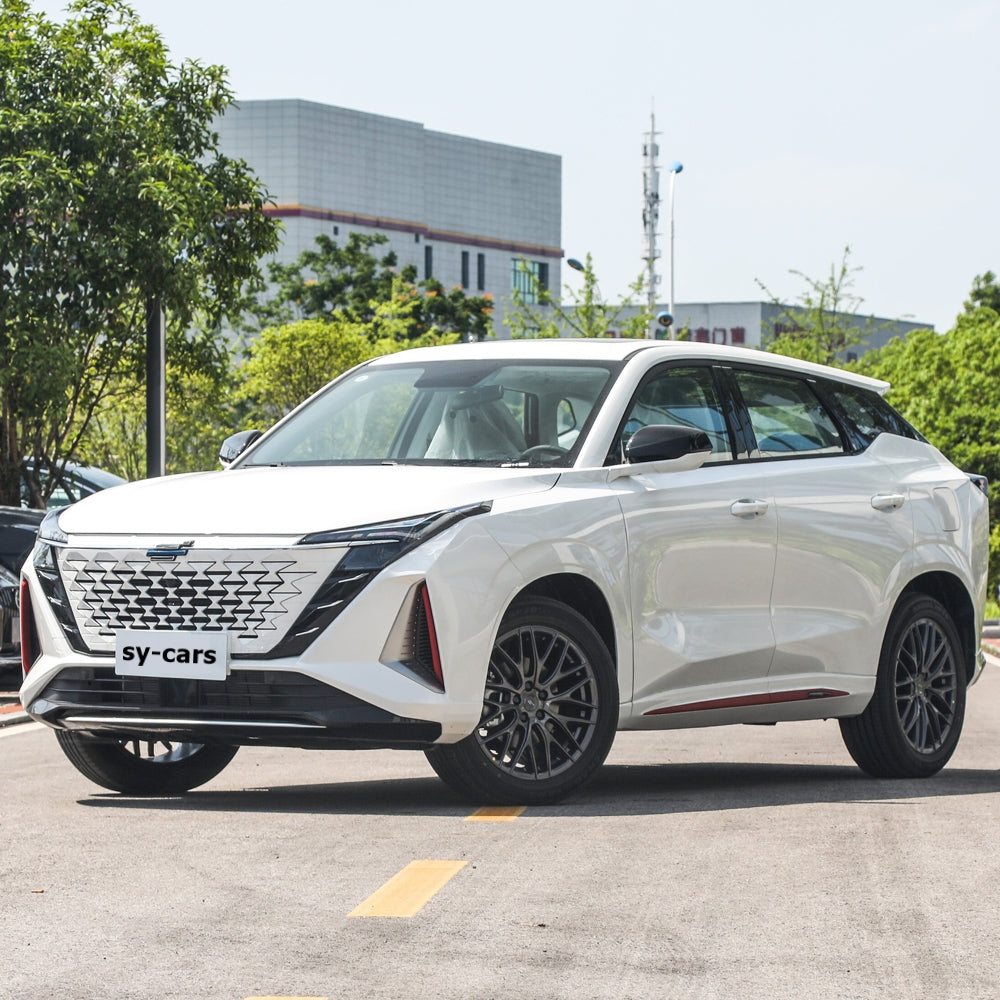 Changan Auto Oushang Z6 2023 1.5T 2.0T Compact SUV Gasoline Vehicle Front Wheel Drive Car Made in China for Sale