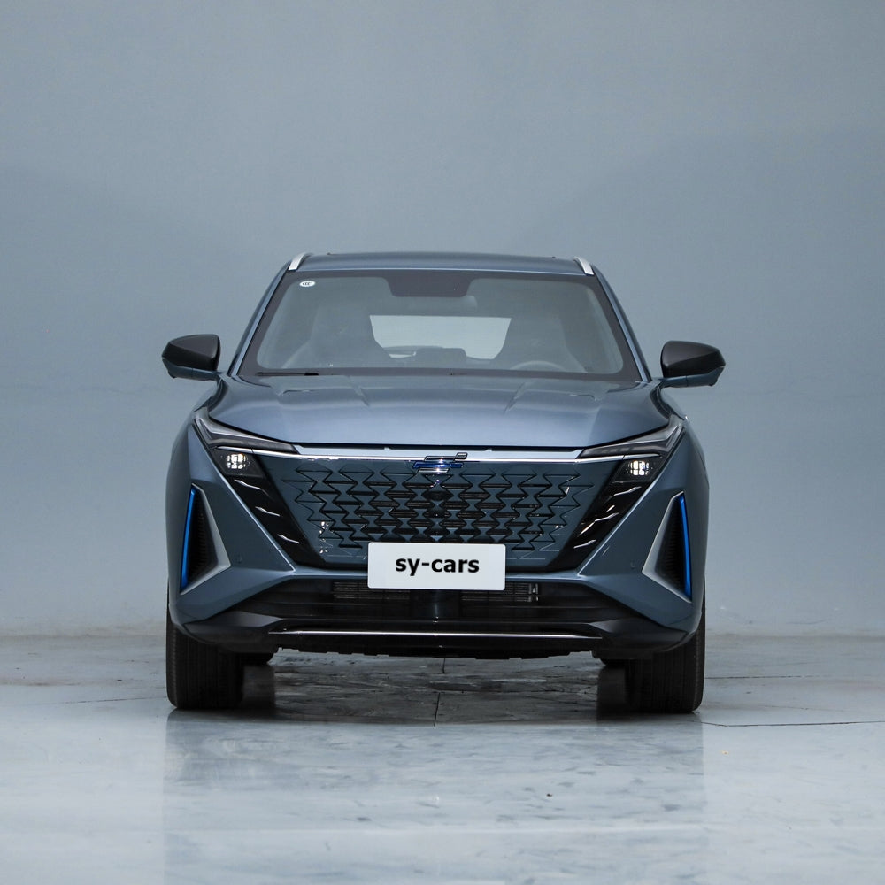 Changan Auto Oushang Z6 New Energy Vehicle iDD 150km PHEV Plug in Hybrid Car Compact SUV Made in China