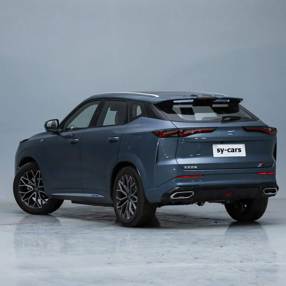 Changan Auto Oushang Z6 New Energy Vehicle iDD 150km PHEV Plug in Hybrid Car Compact SUV Made in China
