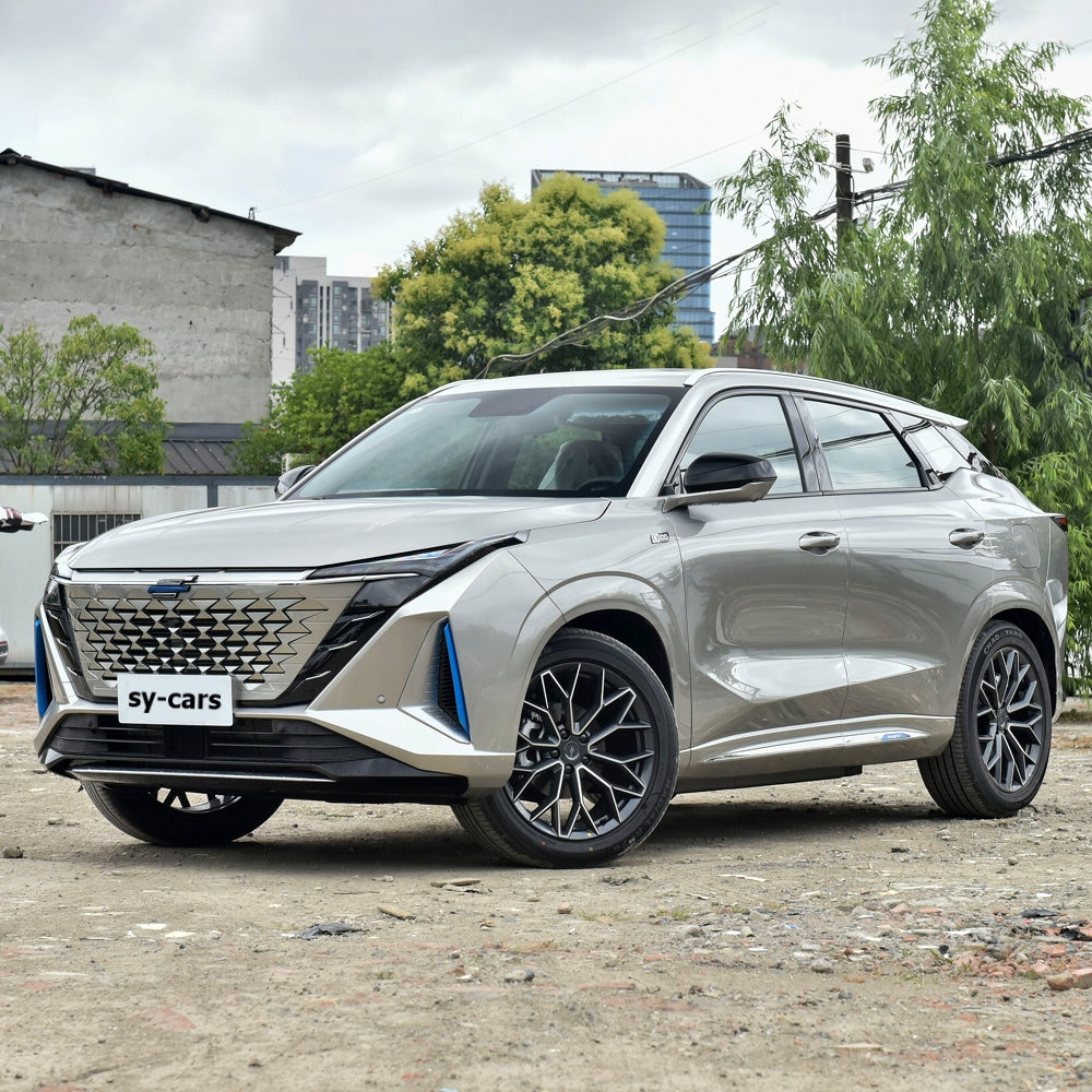 Changan Auto Oushang Z6 New Energy Vehicle iDD 150km PHEV Plug in Hybrid Car Compact SUV Made in China