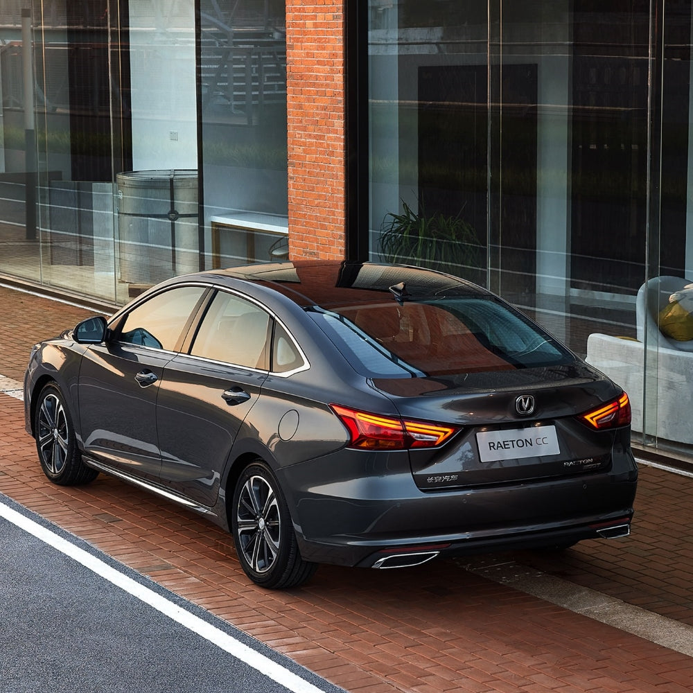 Changan Auto RAETON CC Blue Whale Edition 1.5T DCT Compact Sedan Gasoline Vehicle FWD Car Made in China