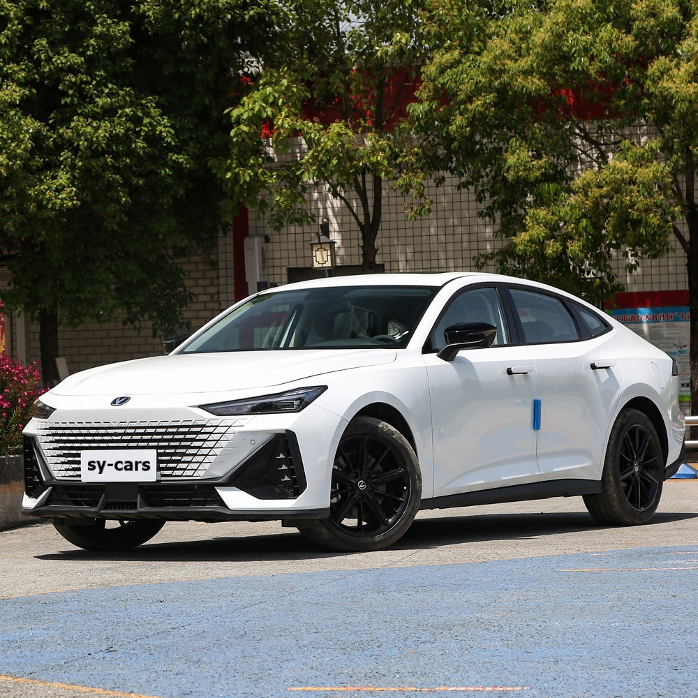 Changan Auto UNI-V iDD 1.5T 113km Compact Hatchback Vehicle PHEV Plug in Hybrid FWD Car Made in China