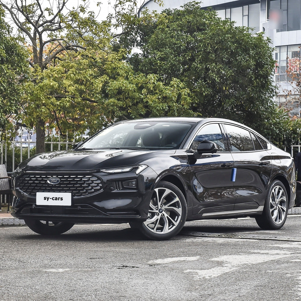 Changan Ford Mondeo 2023 2024 Gasoline Vehicle Medium Sedan Hatchback Gasoline Hybrid 1.5T 2.0T 5 Seaters 92# National VI Made in China