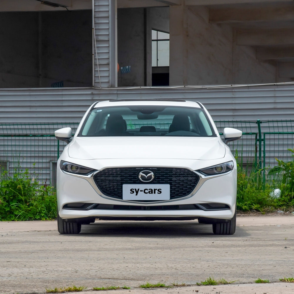 Changan Mazda 3 Axela 1.5L 2.0L Gasoline Vehicle 5 Seaters 2023 Compact Sedan Gasoline+24V Light Hybrid System Car Made in China
