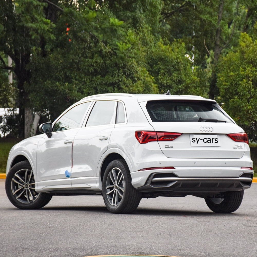 AUDI FAW Q3 35 TFSI, 40 TFSI, 45 TFSI Compact SUV China Left Hand Drive Gasoline Car 1.5T 2.0T Hot Sale High Speed Vehicle