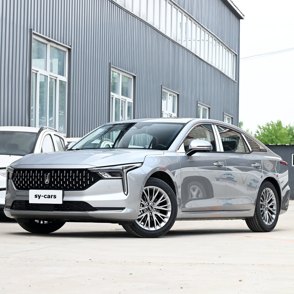 FAW Bestune B70 Medium Hatchback 2024 Gasoline Vehicle 2.0T 5 Seaters 92# 95# Front Wheel Drive National VI Made in China