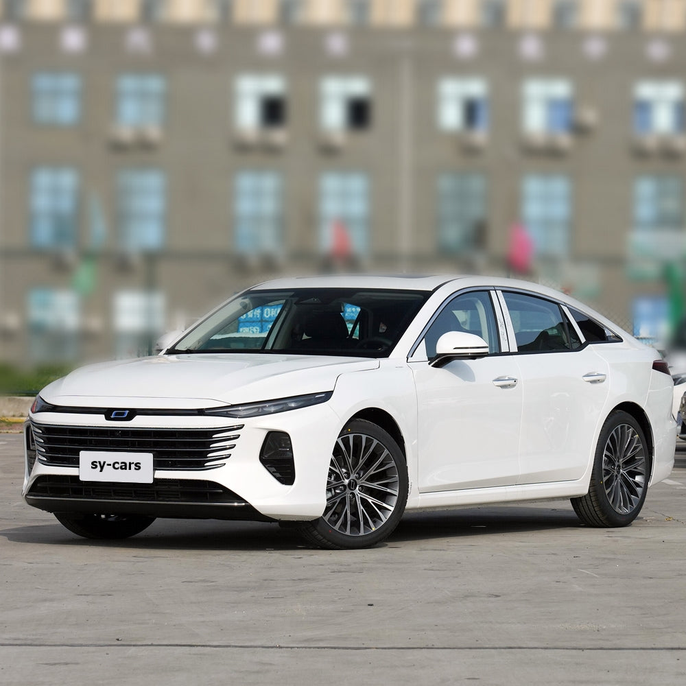 FAW Bestune B70 Medium Hatchback 2024 Gasoline Vehicle 2.0T 5 Seaters 92# 95# Front Wheel Drive National VI Made in China