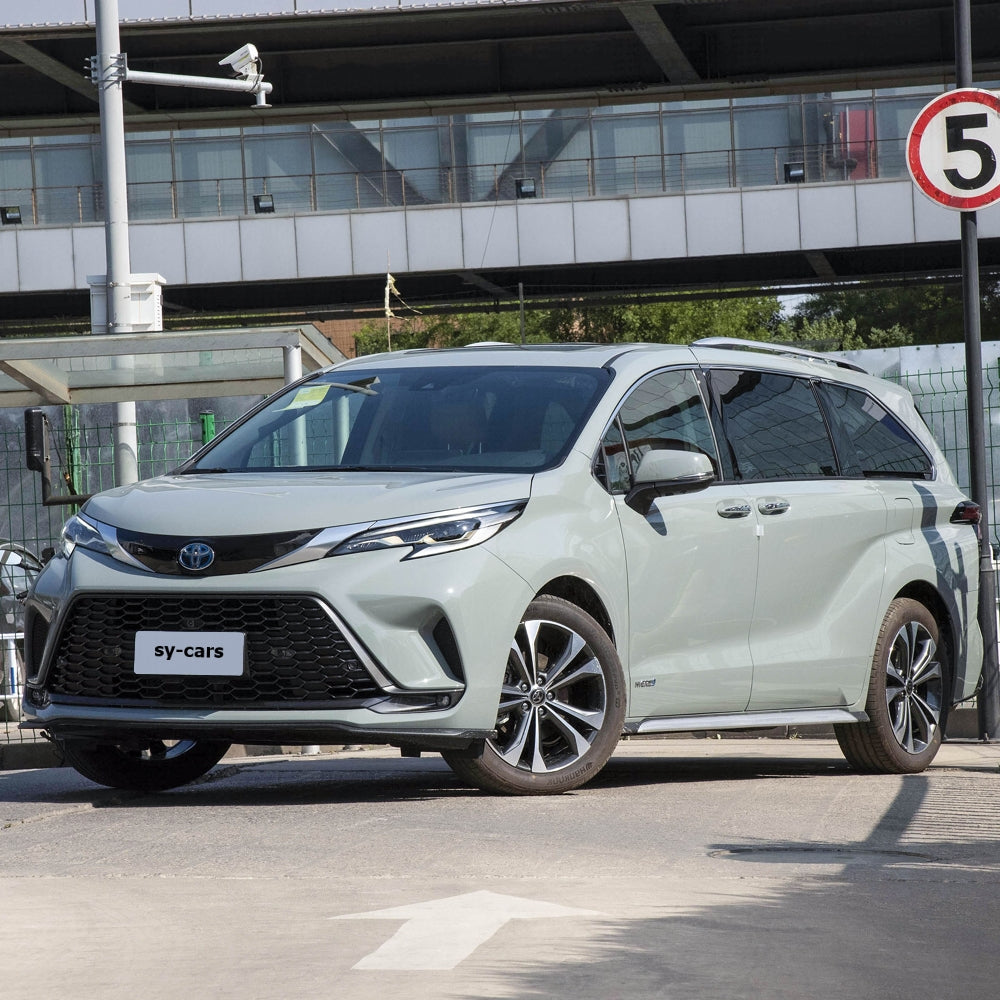 FAW Toyota Granvia 2024 2023 Medium to Large MPV Gasoline Hybrid Vehicle 2.5L 7 Seaters Car 92# National VI Made in China