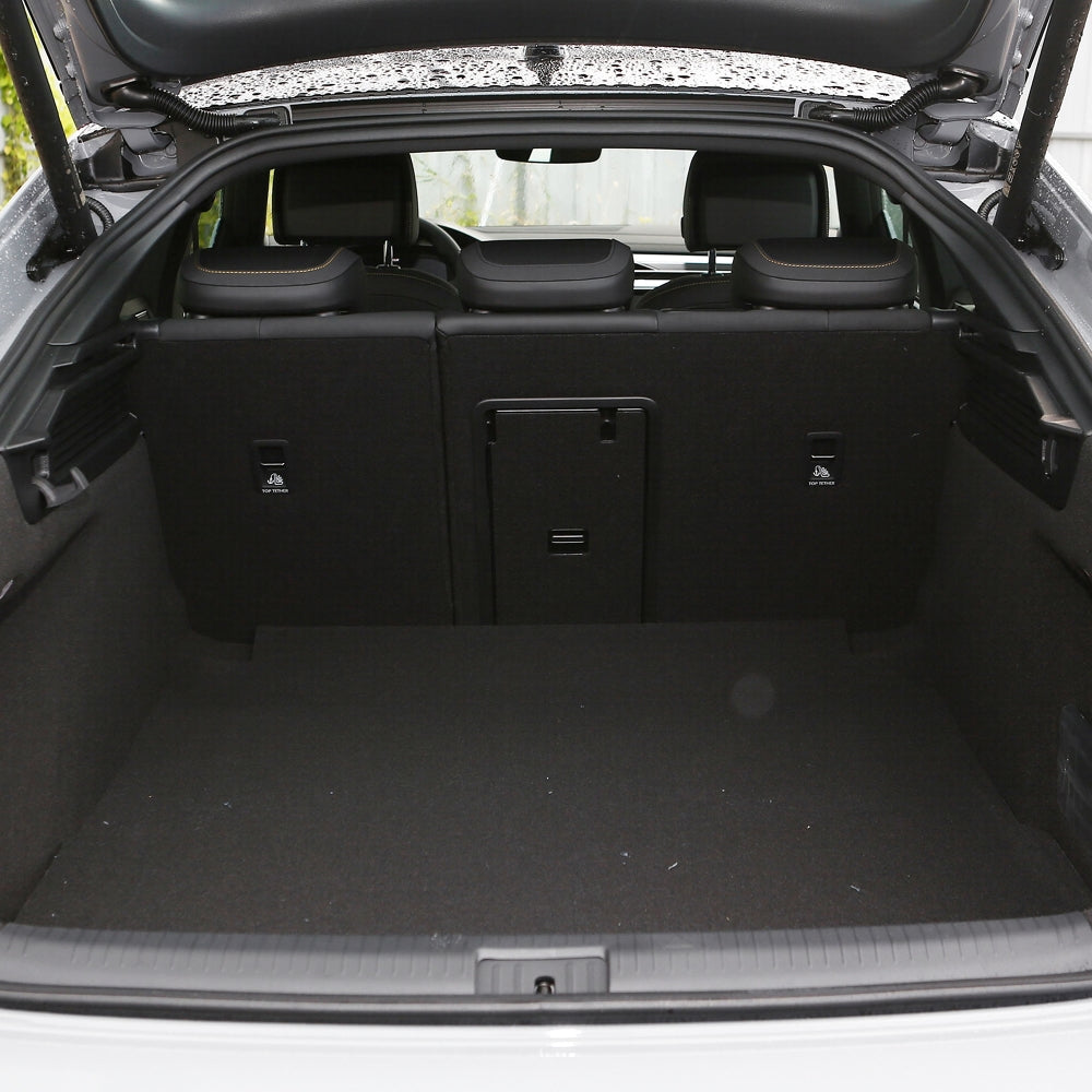 FAW Volkswagen CC 330TSI 380TSI 2023 Hatchback Sedan Gas Automobile 210kmh Maximum Speed Gasoline Vehicle