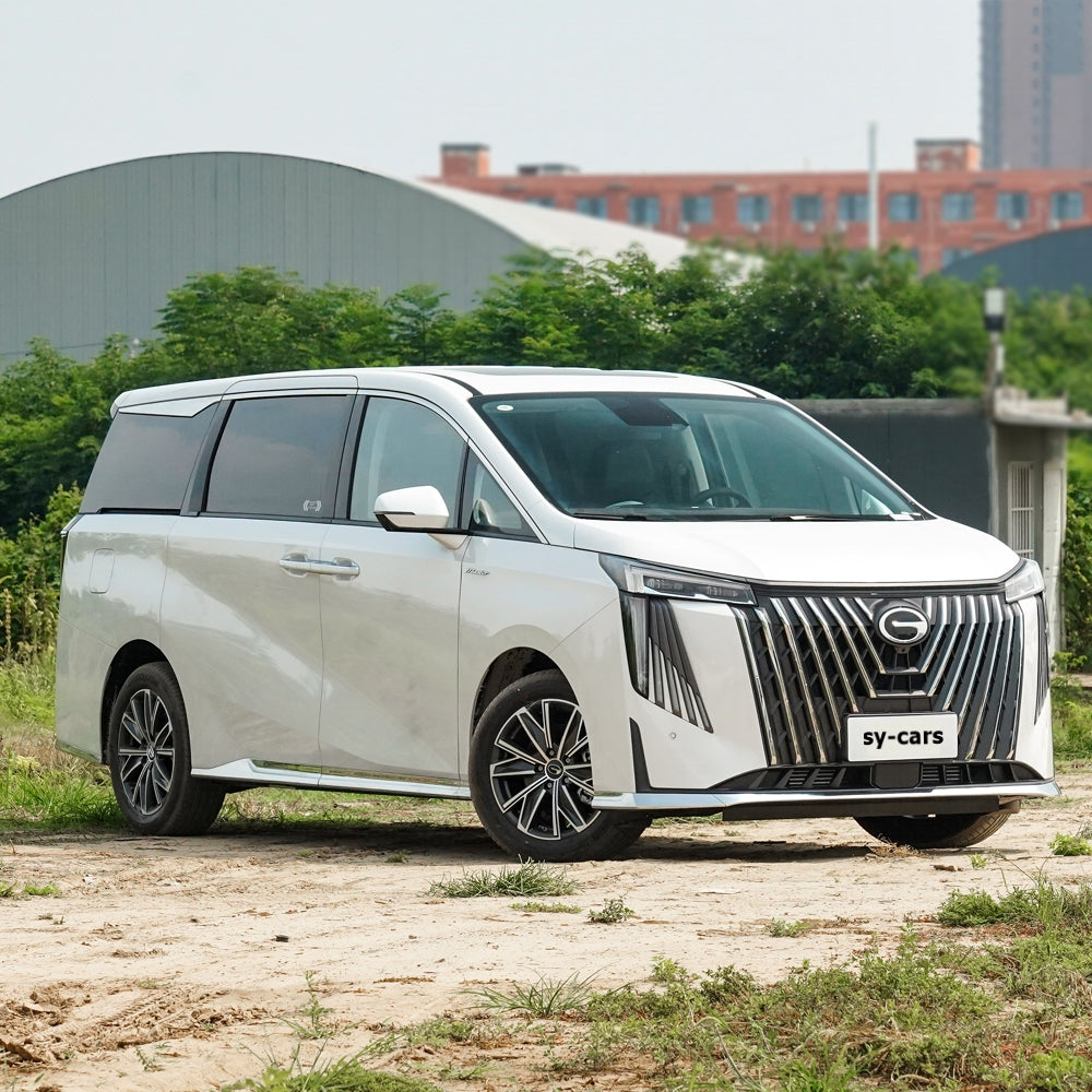 GAC Passenger Car Trumpchi M8 Gasoline Hybrid Vehicle 2.0T 2024 Medium to Large MPV 7 Seaters 2WD Car Made in China