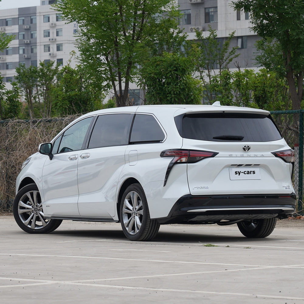 GAC Toyota Sienna 2024 2023 Medium to Large MPV Gasoline Hybrid Vehicle 2.5L 7 Seaters 92# National VI Made in China