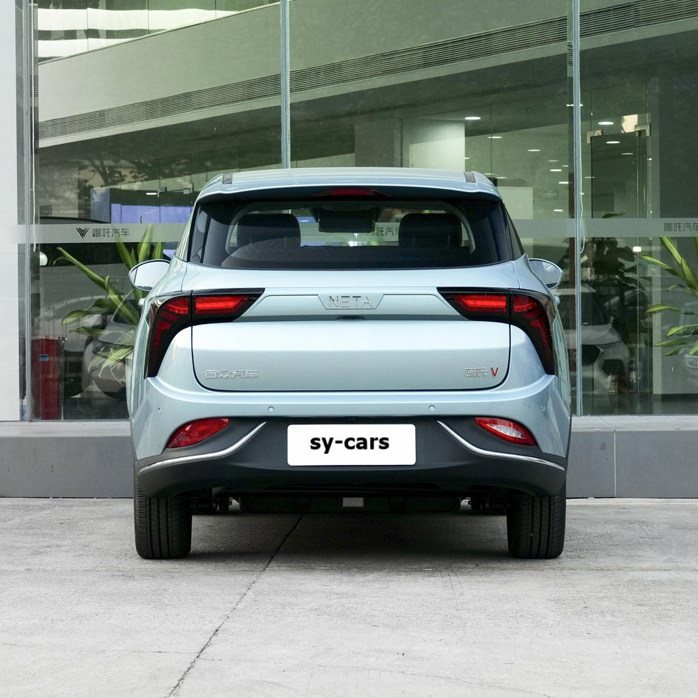 Hozon Neta V Pure Electric Car EV BEV CLTC 301km 401km Small SUV 5 Seats 2 Wheel Drive Vehicle
