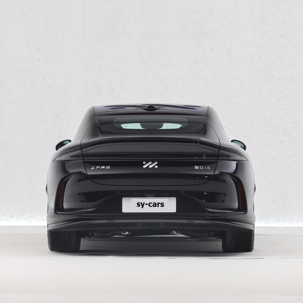 IM Motors L6 Medium to Large Hatchback 2024 EV BEV Pure Electric Vehicle 5 Seats 2WD 4WD Car Made in China