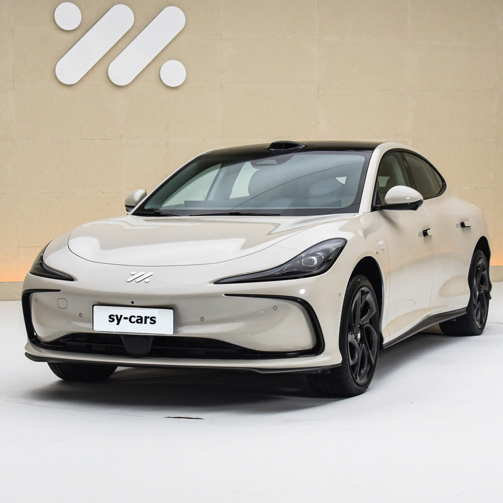 IM Motors L6 Medium to Large Hatchback 2024 EV BEV Pure Electric Vehicle 5 Seats 2WD 4WD Car Made in China