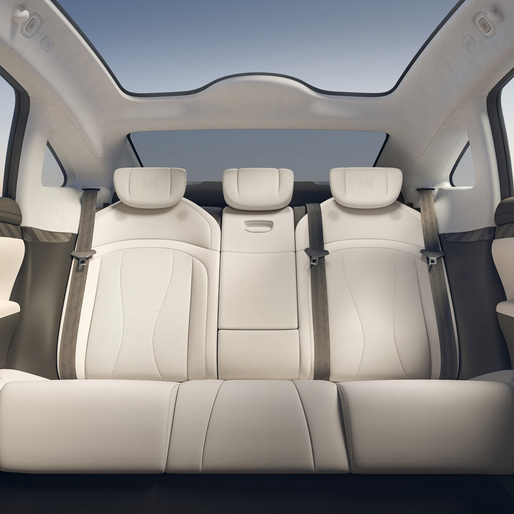 IM Motors L7 Medium to Large Sedan 2024 EV BEV Pure Electric Vehicle 5 Seats 2WD 4WD Car Made in China