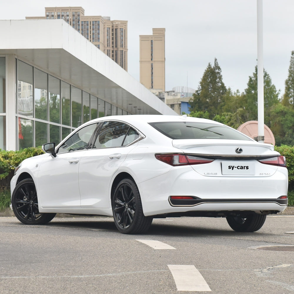 Lexus ES Gasoline Vehicle 2023 2024 Medium to Large Sedan 2.0L 2.5L Gasoline Hybrid 92# National VI 5 Seaters Made in China