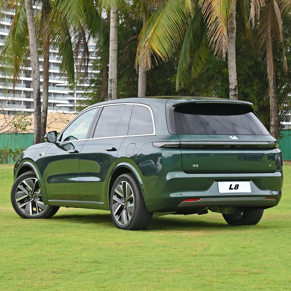 Li Auto 2024 Lixiang L8 Pro Max Ultra 6 Seats REEV Extended Range Electric Vehicle 4WD New Energy Vehicle Medium to Large SUV