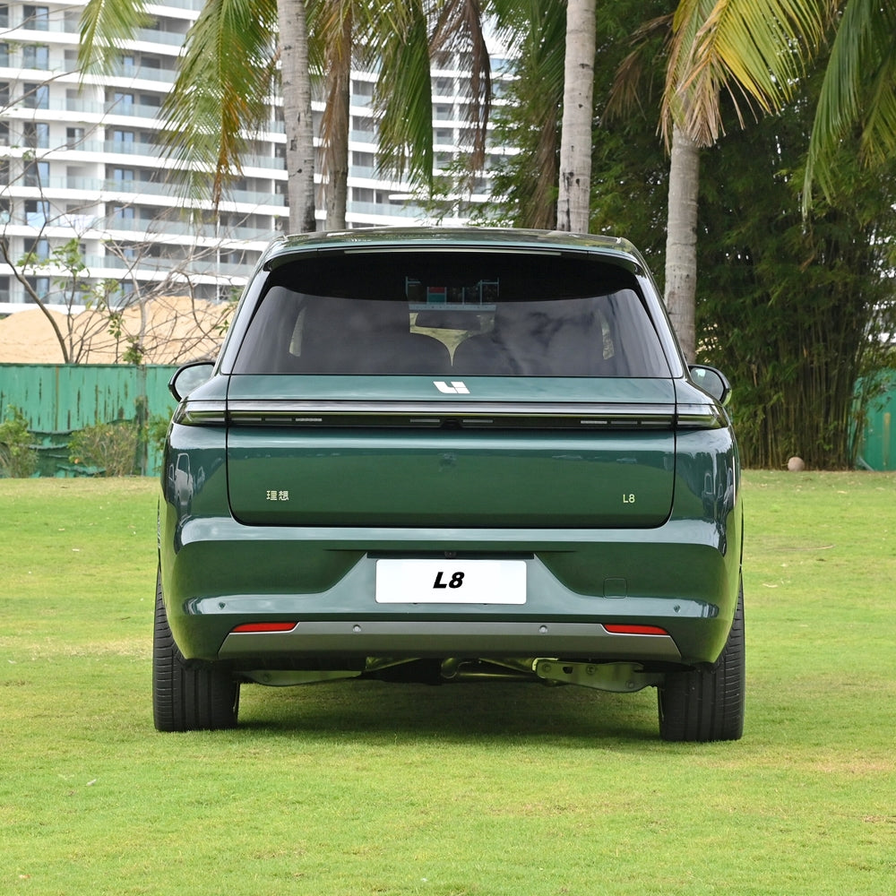 Li Auto 2024 Lixiang L8 Pro Max Ultra 6 Seats REEV Extended Range Electric Vehicle 4WD New Energy Vehicle Medium to Large SUV