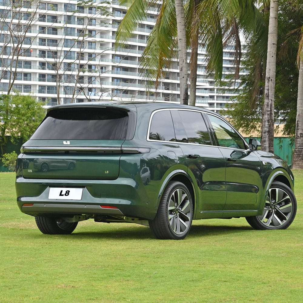 Li Auto 2024 Lixiang L8 Pro Max Ultra 6 Seats REEV Extended Range Electric Vehicle 4WD New Energy Vehicle Medium to Large SUV