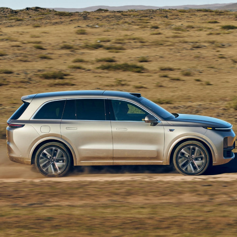 Li Auto Lixiang L8 Air Pro Max Ultra REEV Extended Range Electric Vehicle New Energy Vehicle 5 Doors 6 Seats Medium to Large SUV