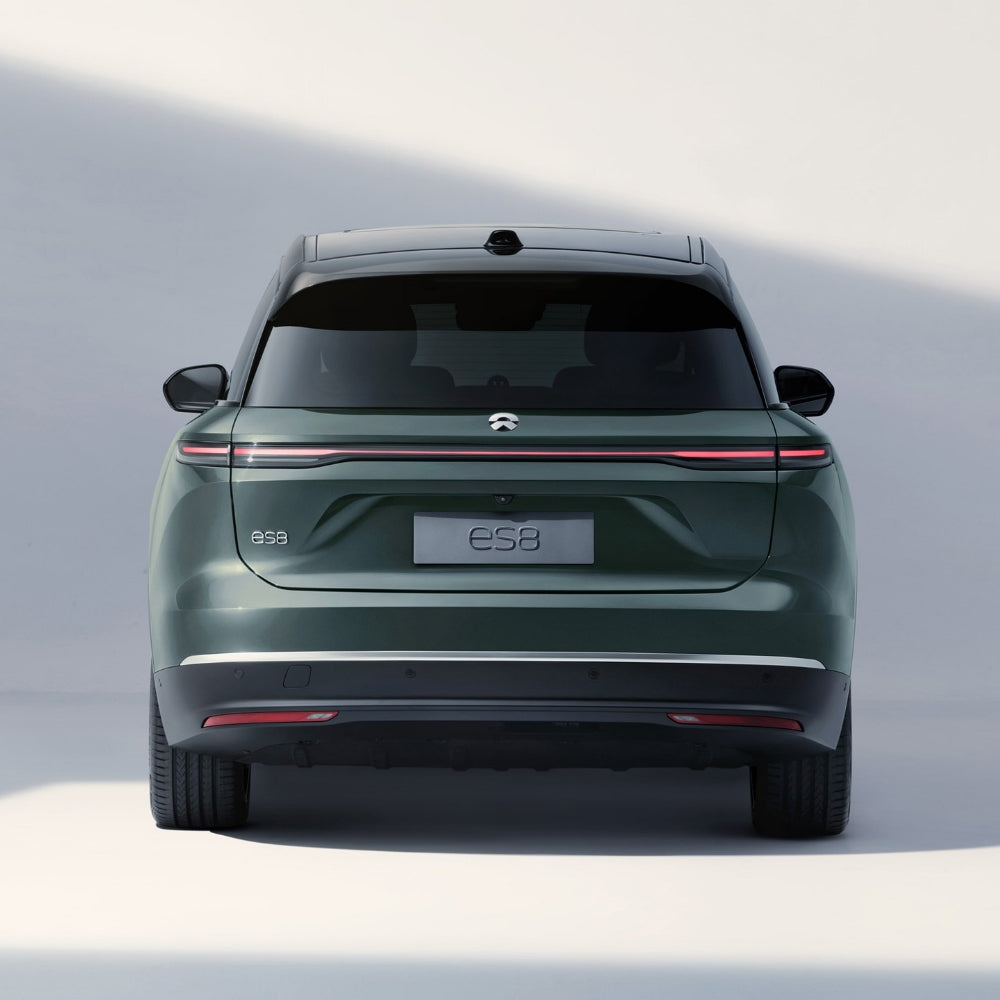 Nio ES8 Pure Electric Vehicle 2023 2024 Medium to Large SUV EV BEV Dual Motors All Wheels Drive 75kWh 100kWh 6 Seaters Car Made in China