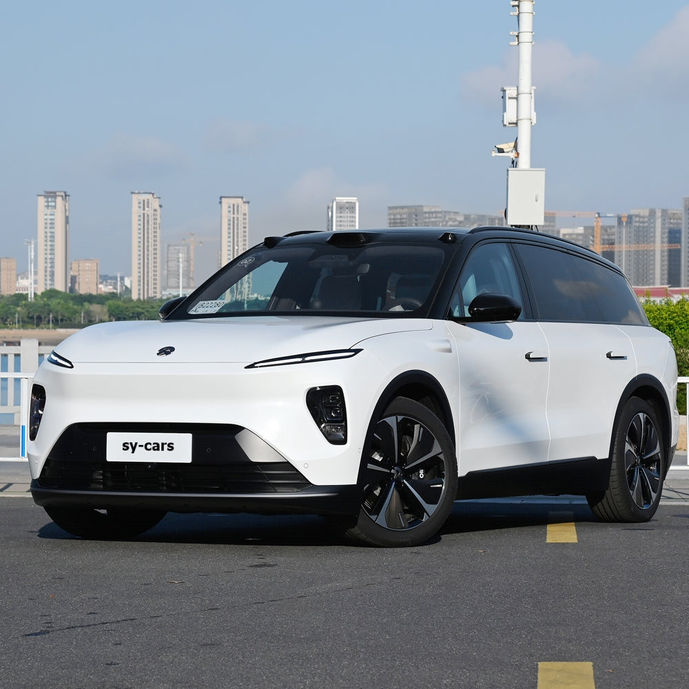 Nio ES8 Pure Electric Vehicle 2023 2024 Medium to Large SUV EV BEV Dual Motors All Wheels Drive 75kWh 100kWh 6 Seaters Car Made in China