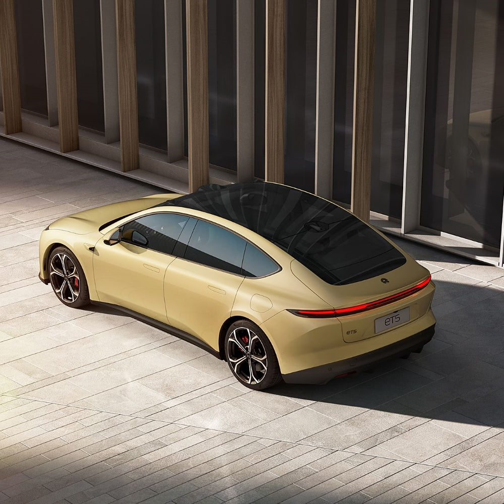 Nio ET5 Pure Electric Vehicle Medium Sedan EV BEV Dual Motors All Wheels Drive 75kWh 100kWh 5 Seaters Car Made in China