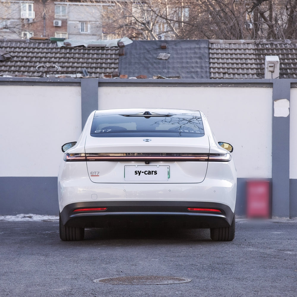 Nio ET7 Pure Electric Vehicle 2023 2024 Medium to Large Sedan EV BEV Dual Motors All Wheels Drive 75kWh 100kWh 5 Seaters Car Made in China