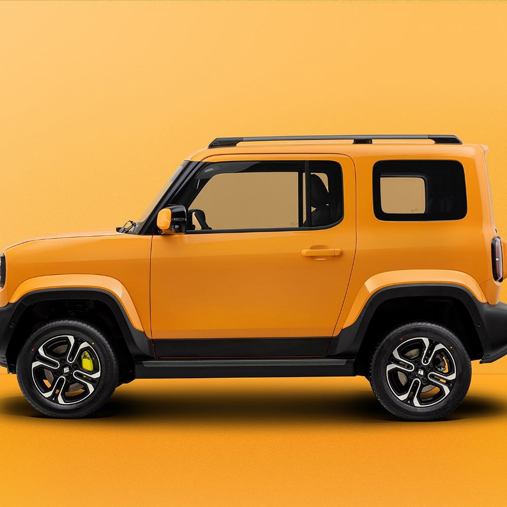 SAIC GM Wuling Baojun Yueye Yep EV BEV CLTC 303km Pure Electric Vehicle Small SUV 4 Seaters RWD Made in China