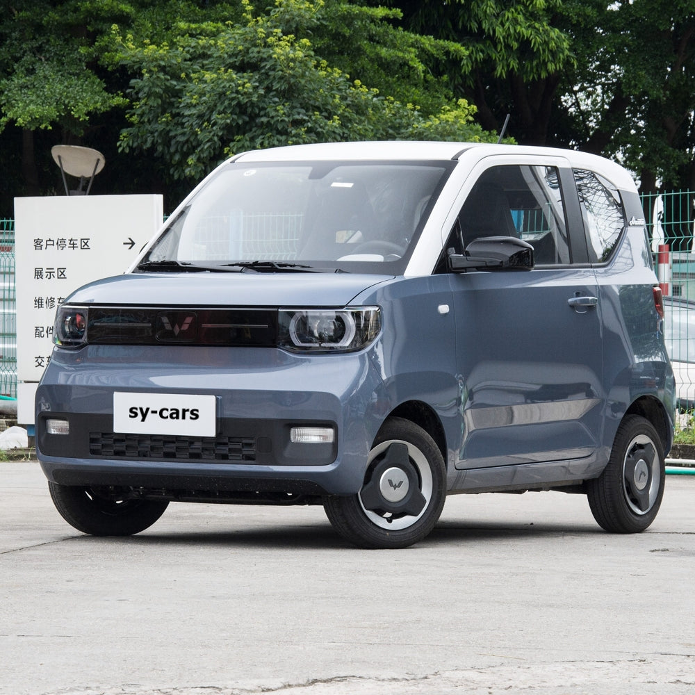 SAIC GM Wuling Hongguang MINIEV EV BEV CLTC 300km Pure Electric Vehicle Micro Sedan 4 Seaters RWD Made in China