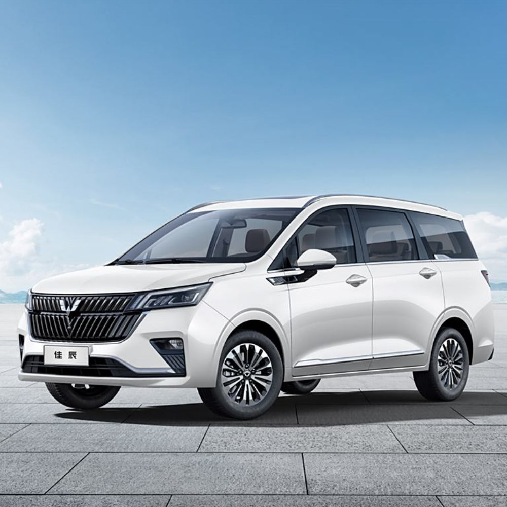 SAIC GM Wuling Jiachen Fuel 1.5L 2.0L Gasoline Hybrid Vehicle 92# Compact MPV 7 Seaters FWD Made in China