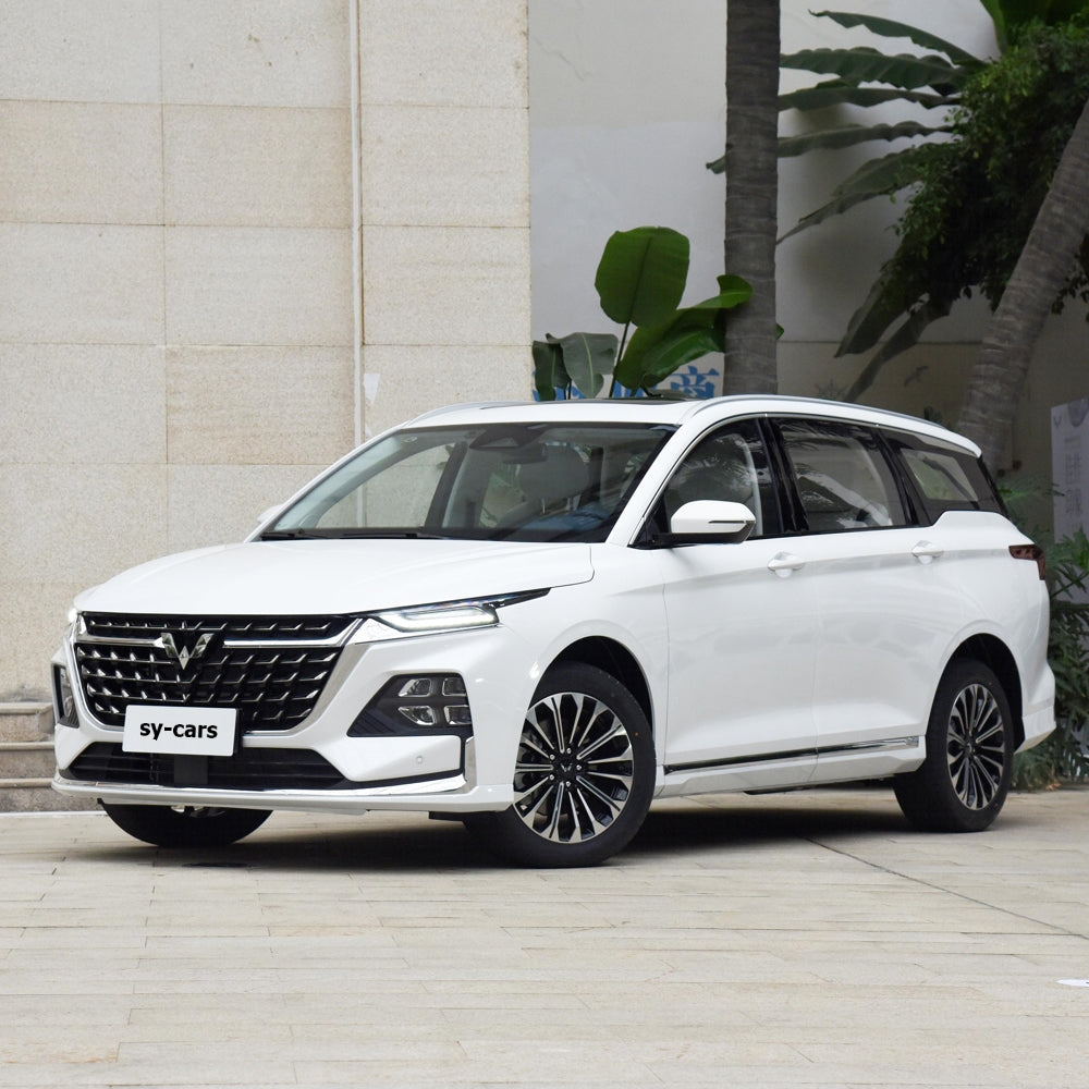 SAIC GM Wuling KaiJie Fuel 1.5T 2.0L Gasoline Hybrid Vehicle 92# Compact MPV 6 Seaters FWD Made in China