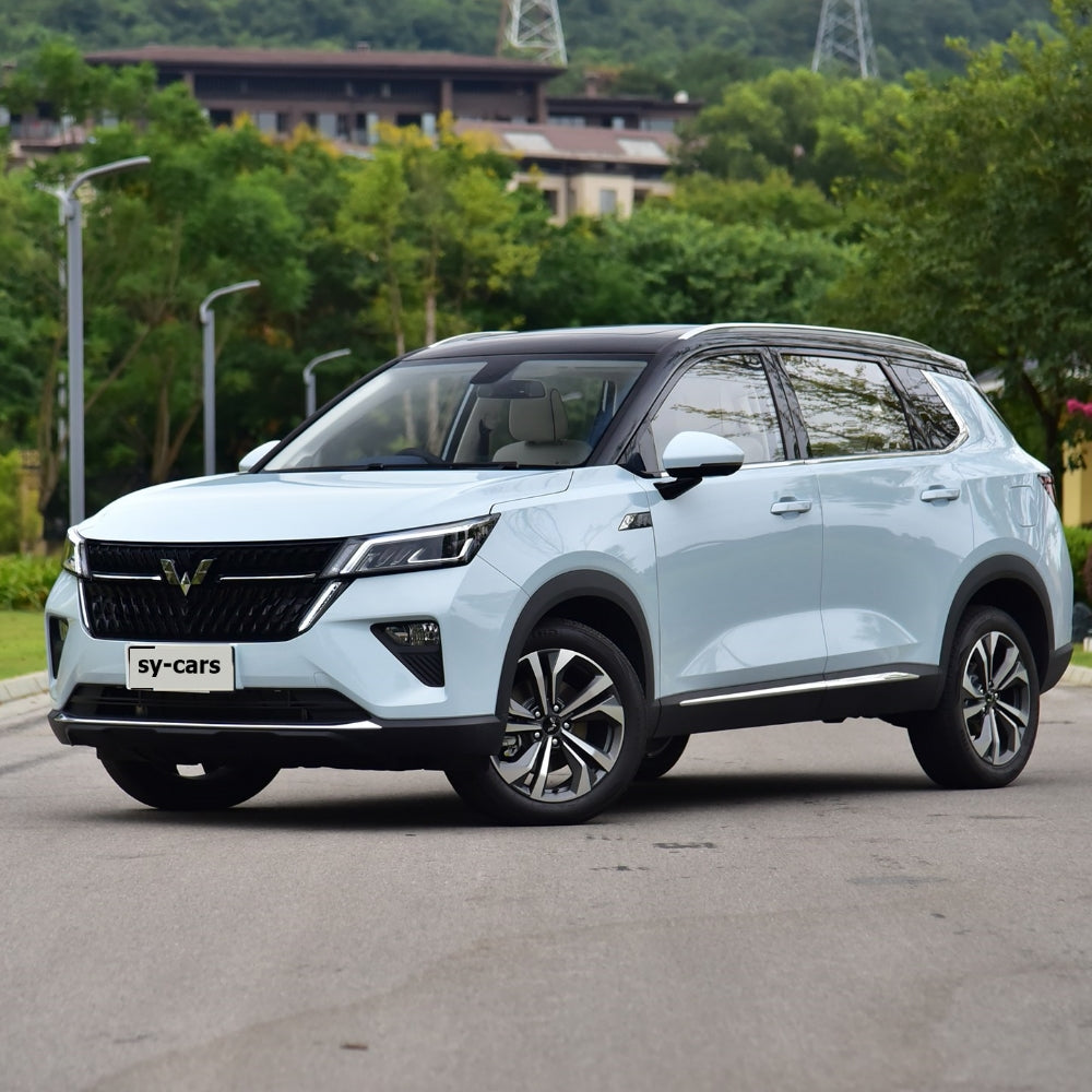 SAIC GM Wuling Xingchen 2.0L 1.5L Fuel Gasoline Hybrid Vehicle 92# Compact SUV 5 Seaters Car 2WD Made in China