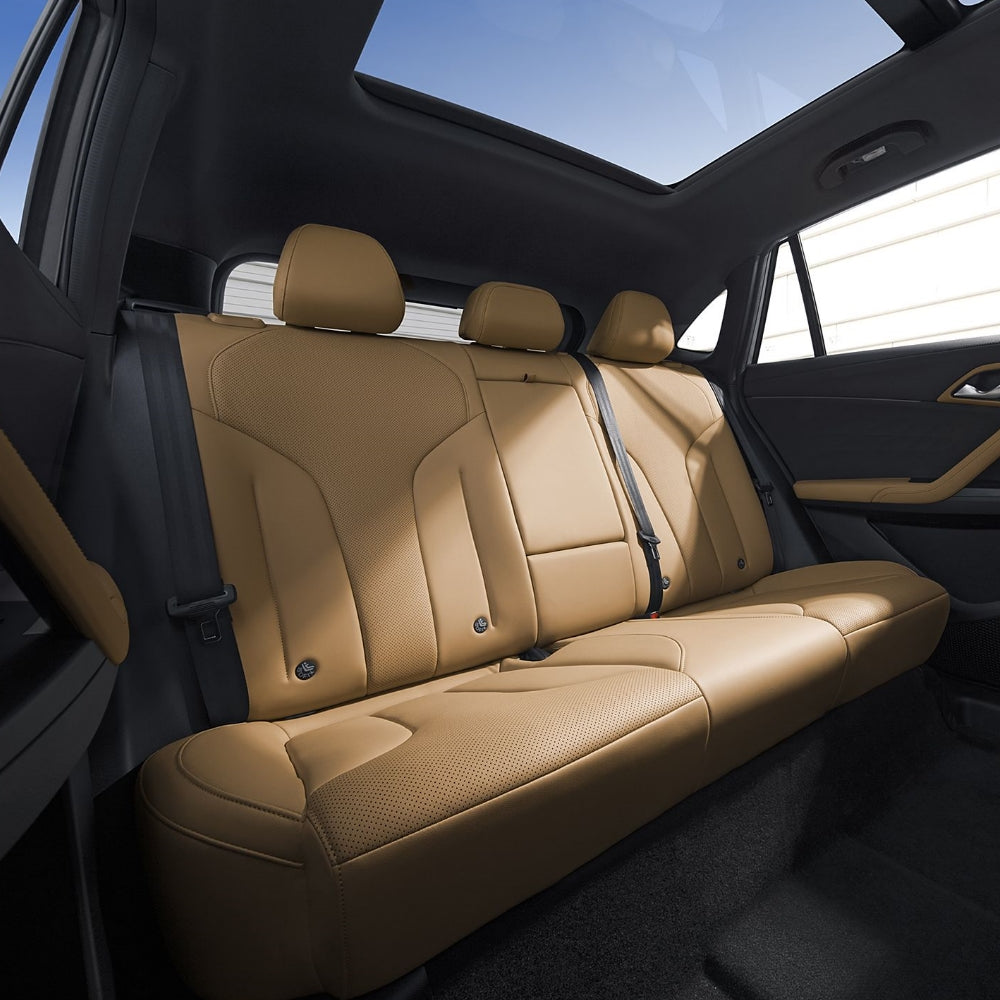 SAIC Roewe RX5 2023 Compact SUV 1.5T 5 Seaters Gasoline Vehicle 92# National VI 2WD Made in China