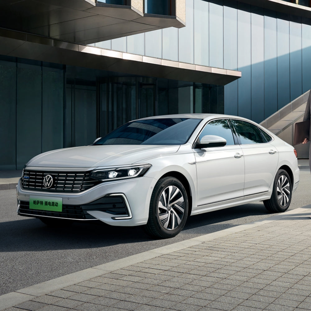 SAIC Volkswagen Passat Plug-In Hybrid 430 PHEV 2023 Medium Sedan New Energy Vehicle 5 Seaters Car Made in China
