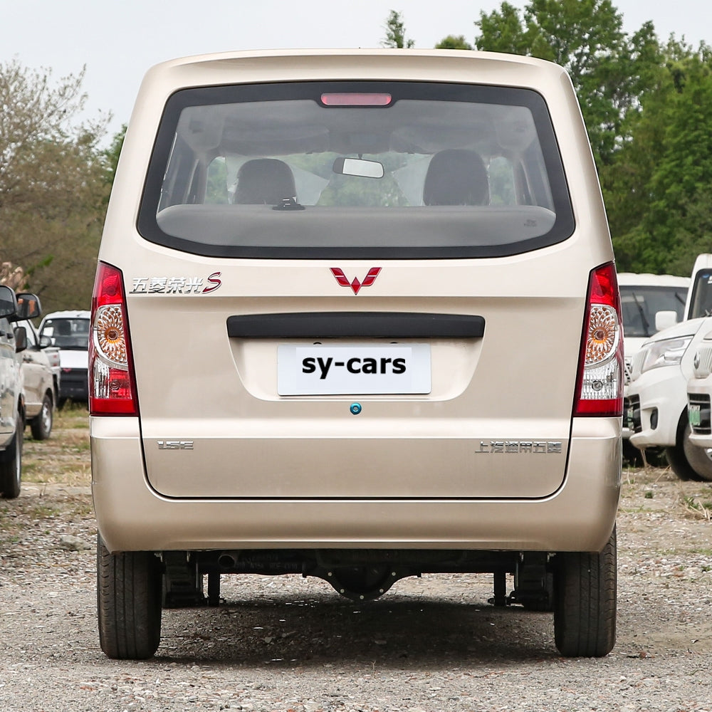 SAIC GM Wuling RongGuang S 1.2L 1.5L Gasoline Vehicle 92# Mini Bus 7 Seaters Van RWD Made in China