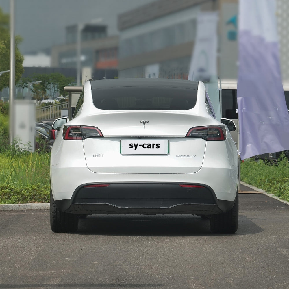 Tesla Model Y Mid-size SUV EV BEV Pure Electric Vehicle 2WD 4WD Long Range CLTC 688km 5 Seaters Made in China