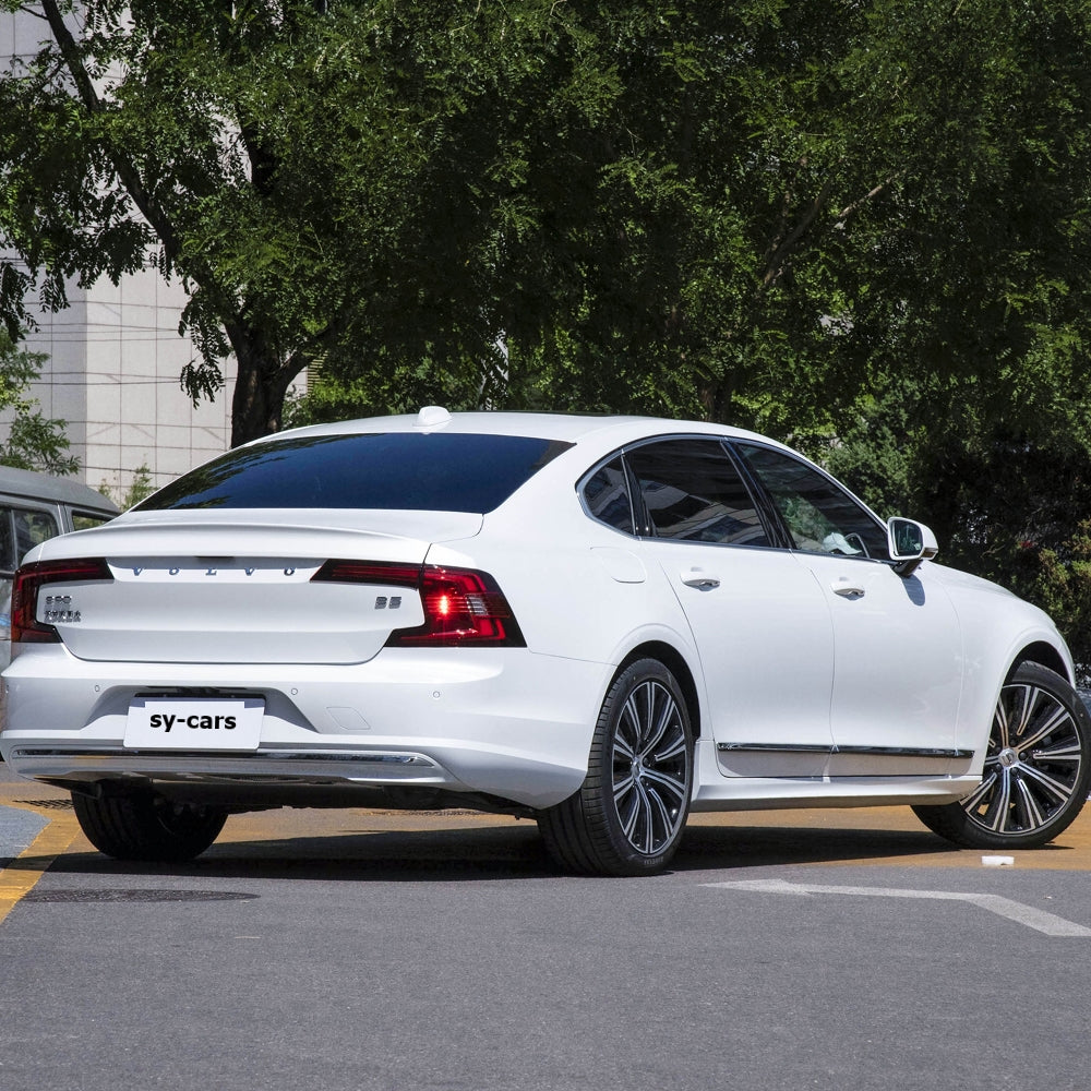 Volvo S90 B5 Gasoline Vehicle 2.0L 5 Seaters 2025 2024 Medium to Large Sedan Gasoline+48V Light Hybrid System Car Made in China