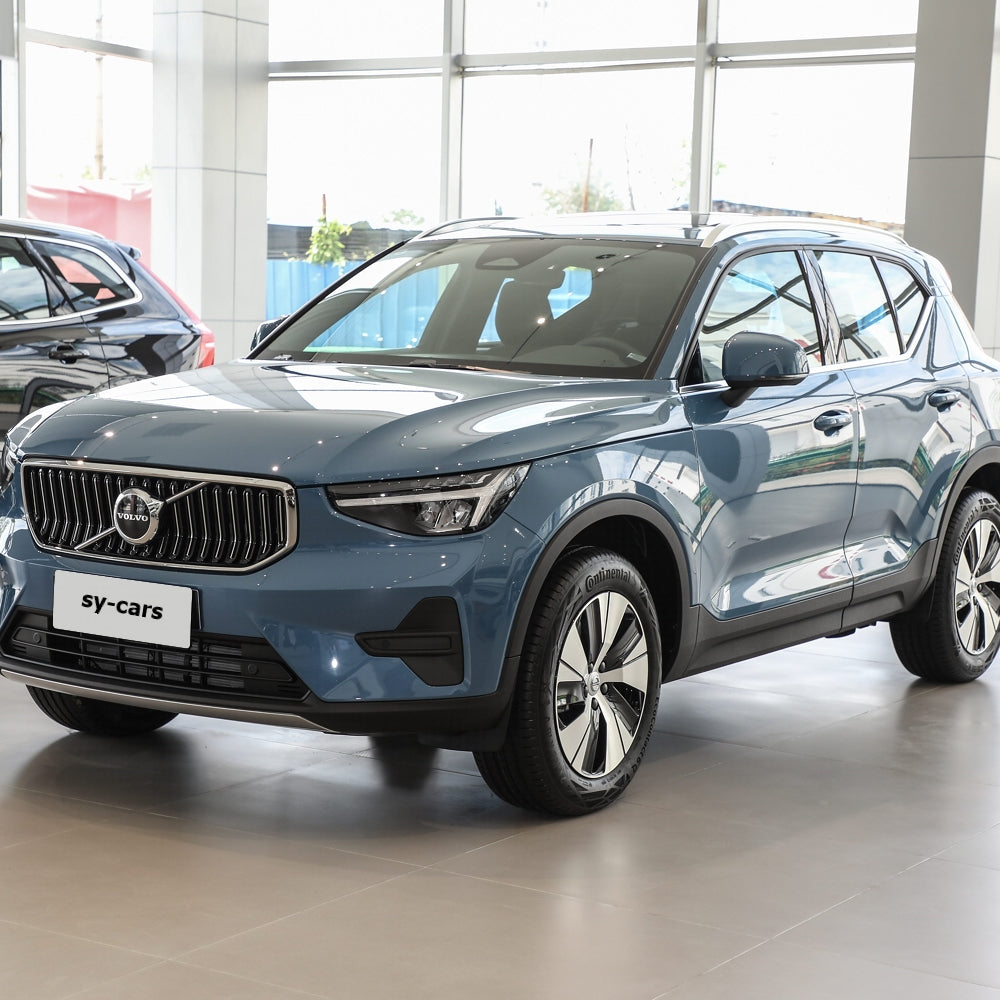 Volvo XC40 B3 B4 Gasoline Vehicle 2.0L 5 Seaters 2024 Compact SUV Gasoline+48V Light Hybrid System 95# National VI Car Made in China