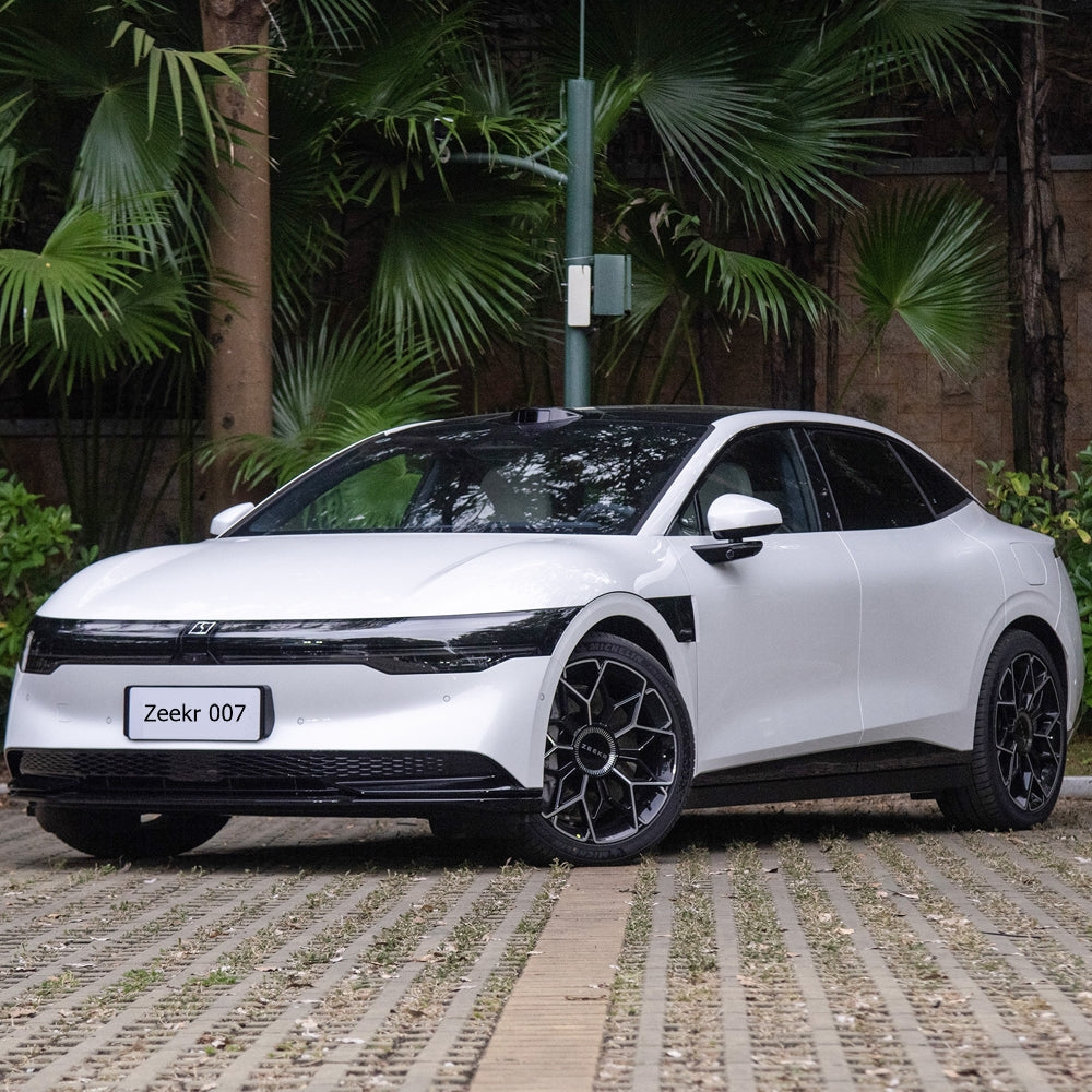 Zeekr 007 EV BEV 2024 Pure Electric Vehicle Medium Sedan Flat Doors 5 Seats RWD 4WD 4x4 Long Range 870km Car Made in China